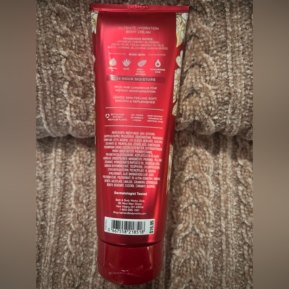 Japanese Cherry Blossom Bath & Body Set - Red - Picture 4 of 8